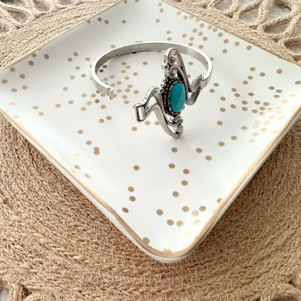 Ege 90 Silver Tone Turquoise Oval Stone Swirl Scroll Hinge Hook Clasp Bracelet